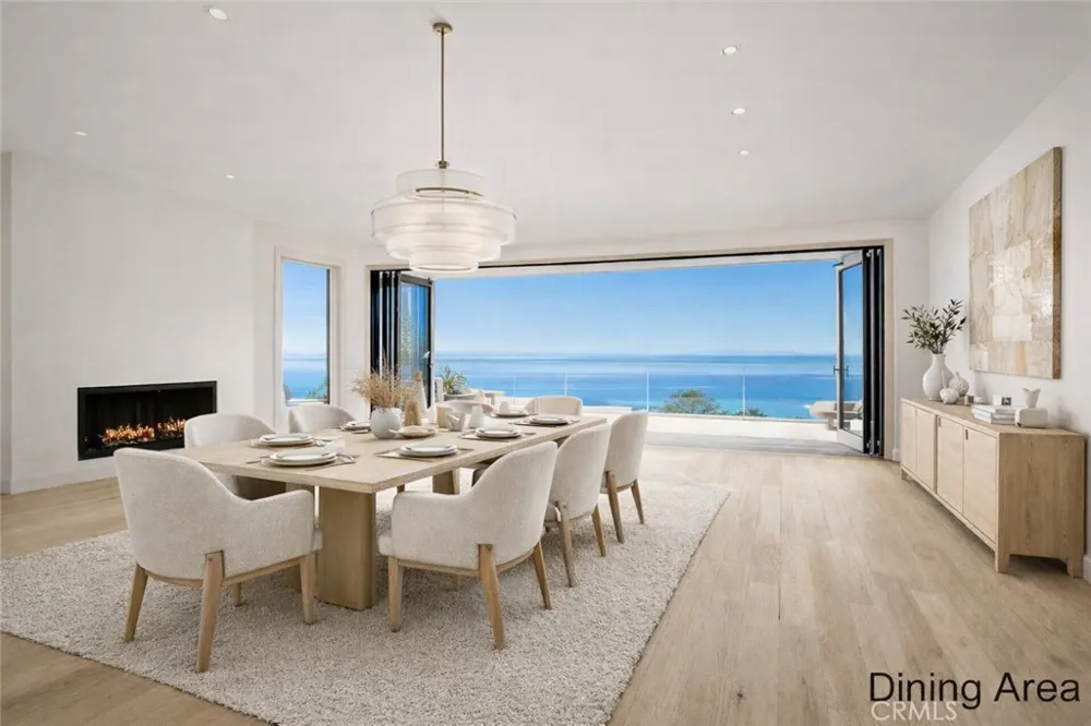 1425 Samoa Way Laguna Beach, CA 92651