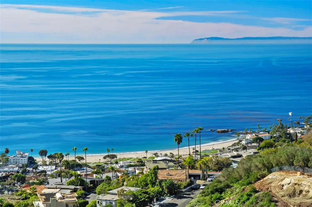 1425 Samoa Way Laguna Beach, CA 92651