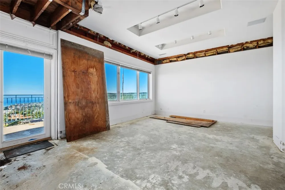 1425 Samoa Way Laguna Beach, CA 92651