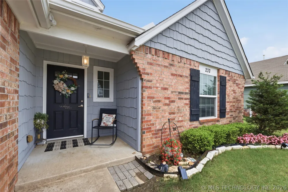 232 DP Newman Circle Kiefer, OK 74041