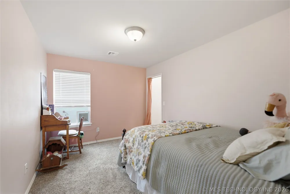 232 DP Newman Circle Kiefer, OK 74041