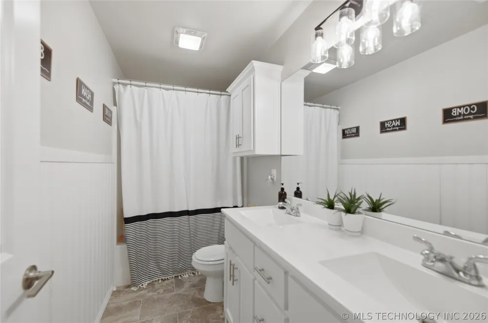 232 DP Newman Circle Kiefer, OK 74041