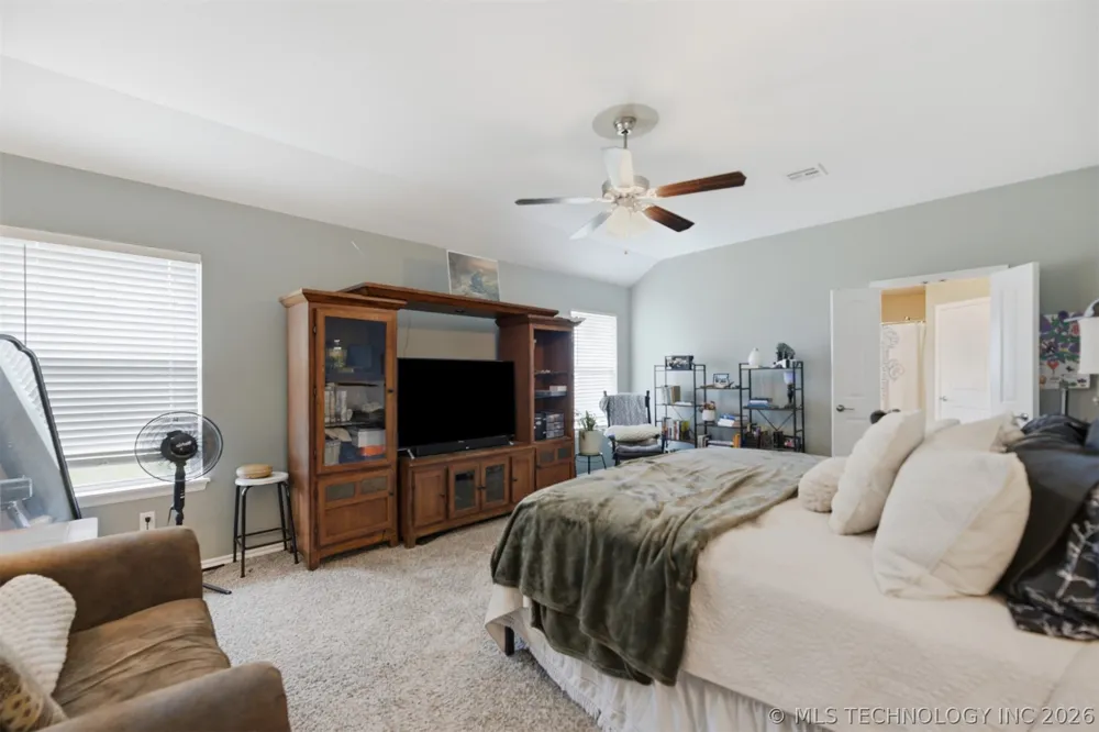 232 DP Newman Circle Kiefer, OK 74041