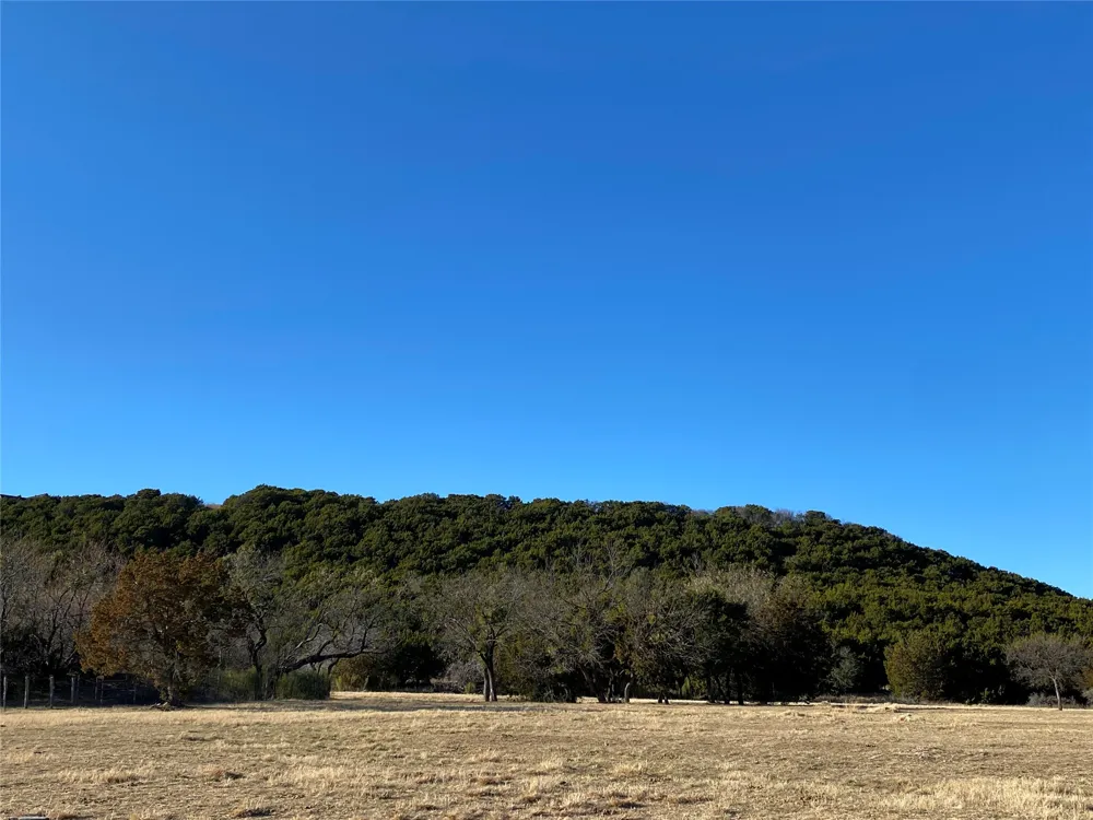 1270 Plateau Place Graford, TX 76449