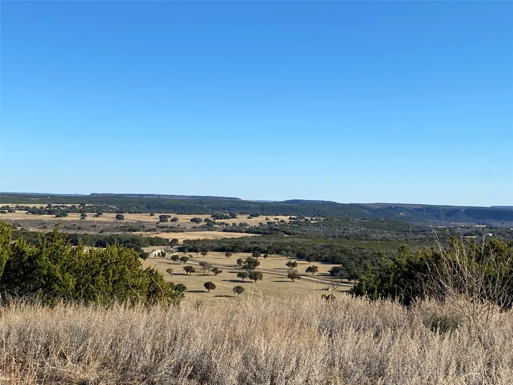 1270 Plateau Place Graford, TX 76449