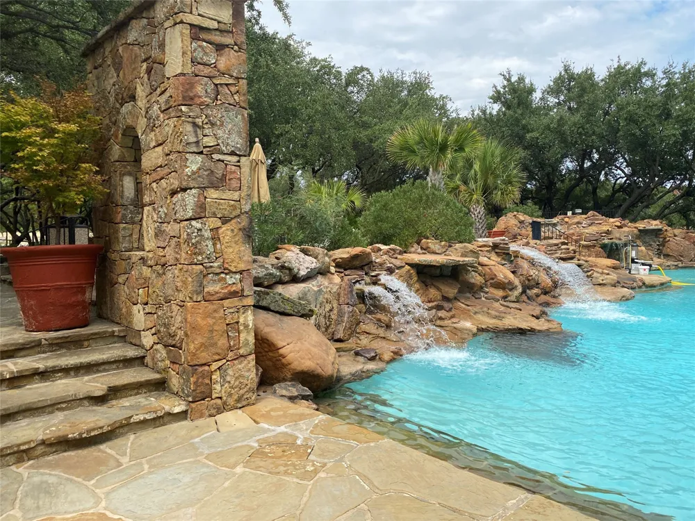 1270 Plateau Place Graford, TX 76449