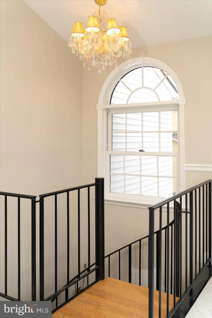 93 TUDOR DRIVE Hamilton, NJ 08690