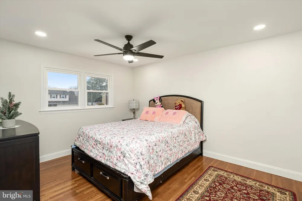 93 TUDOR DRIVE Hamilton, NJ 08690