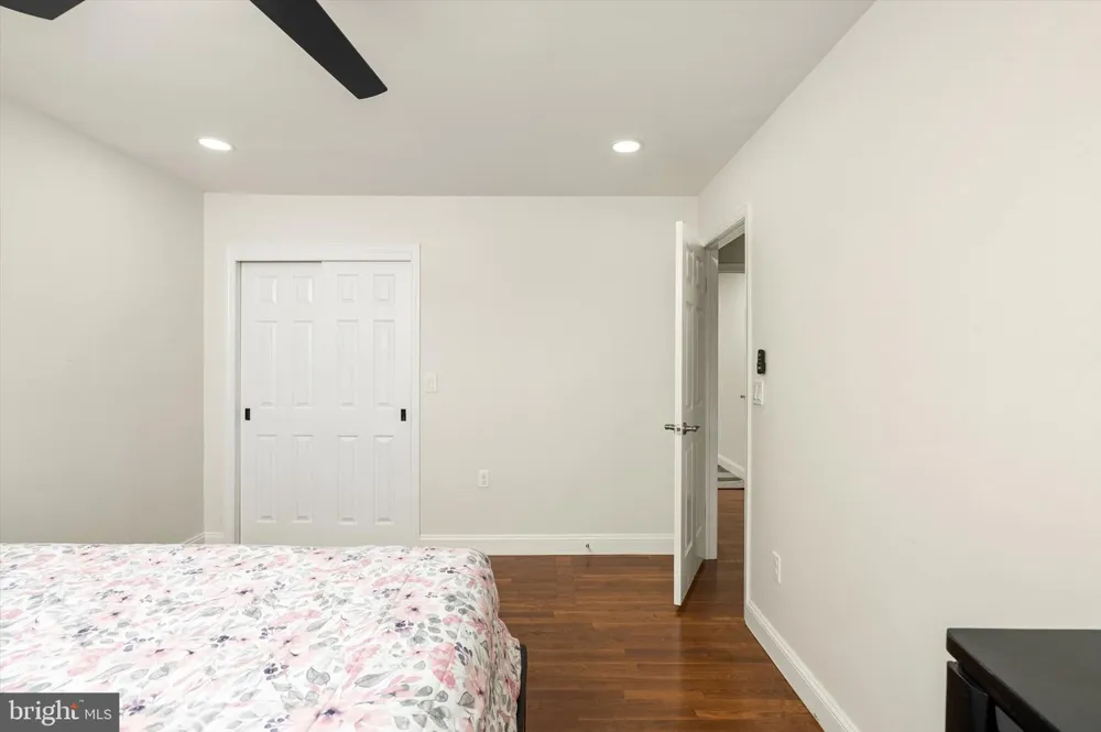 93 TUDOR DRIVE Hamilton, NJ 08690