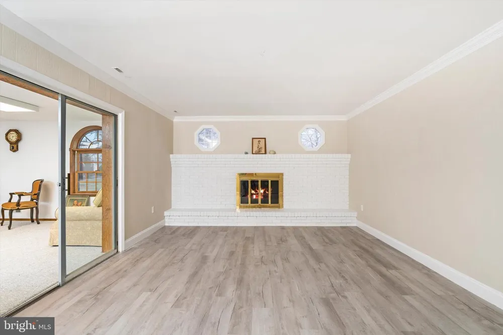 93 TUDOR DRIVE Hamilton, NJ 08690
