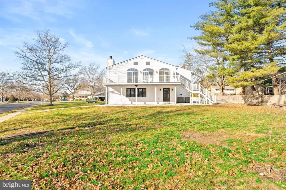 93 TUDOR DRIVE Hamilton, NJ 08690