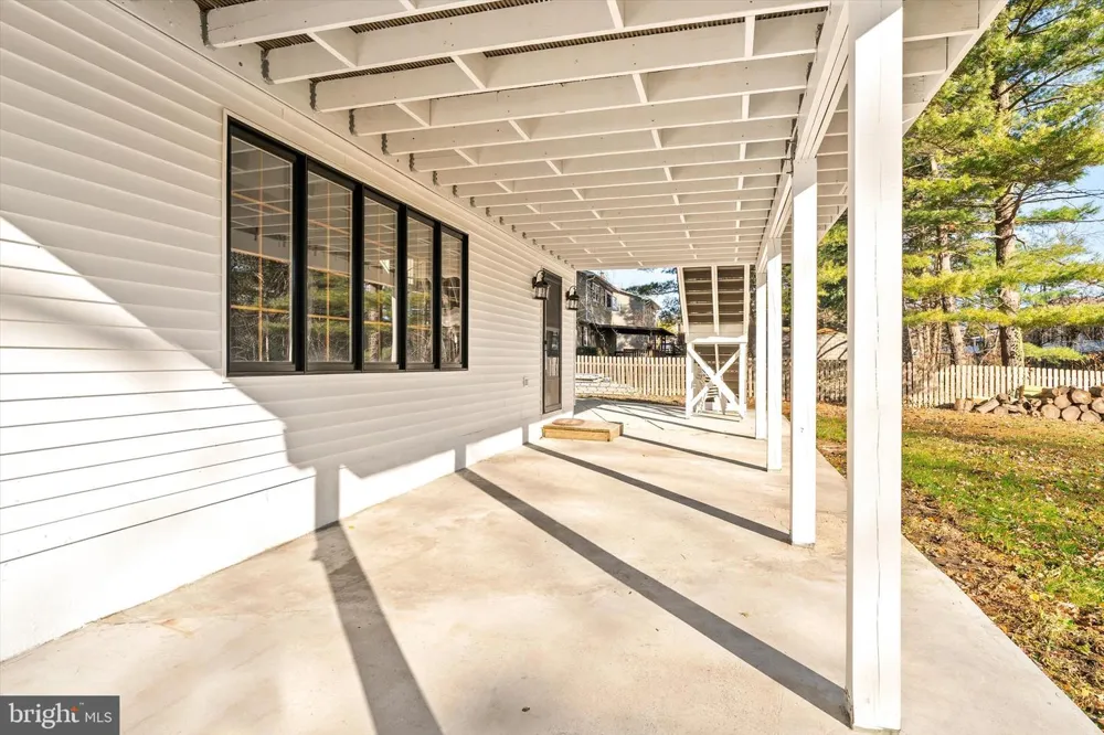 93 TUDOR DRIVE Hamilton, NJ 08690