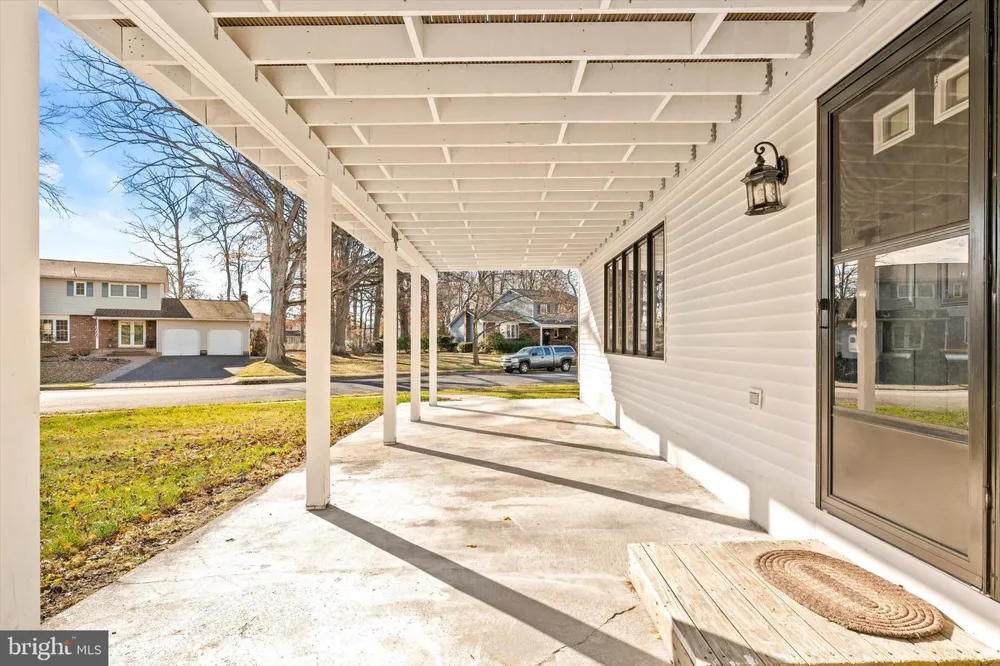 93 TUDOR DRIVE Hamilton, NJ 08690