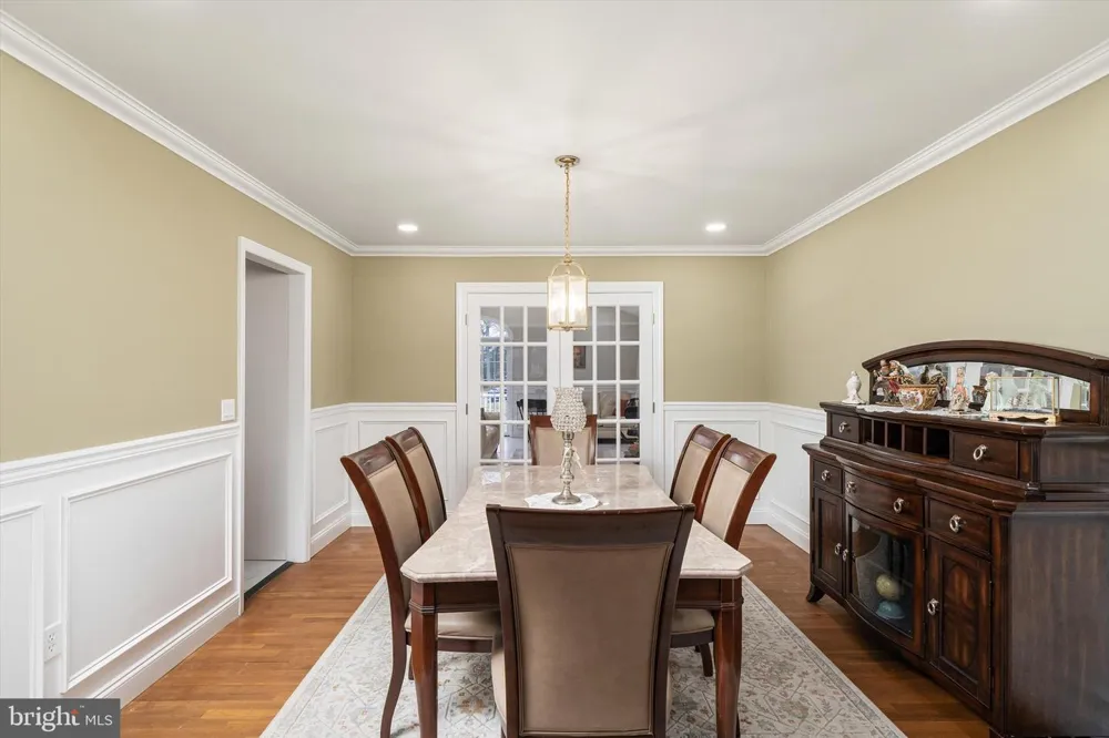 93 TUDOR DRIVE Hamilton, NJ 08690