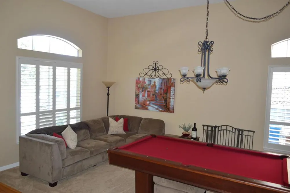 1121 Cypress Street Hollister, CA 95023