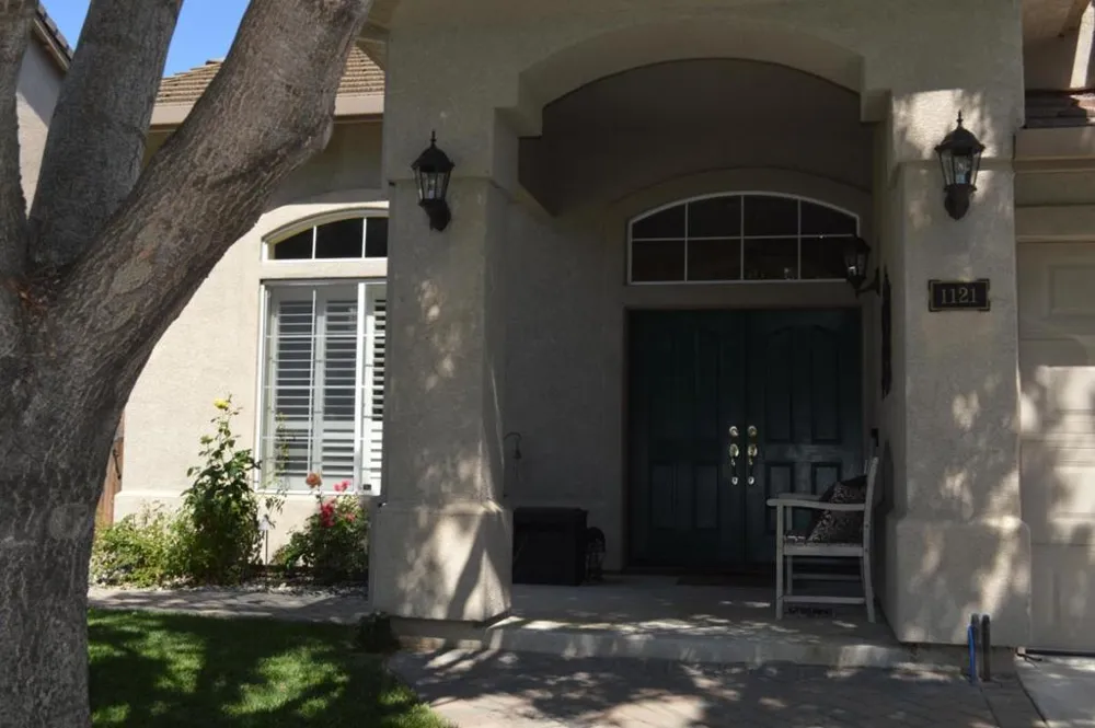 1121 Cypress Street Hollister, CA 95023