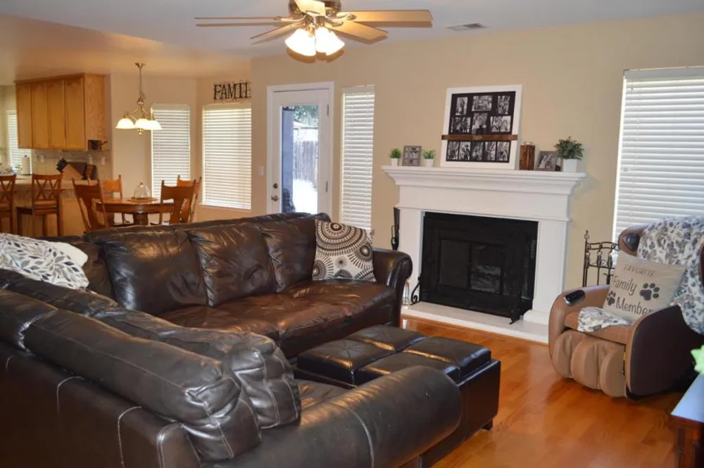 1121 Cypress Street Hollister, CA 95023