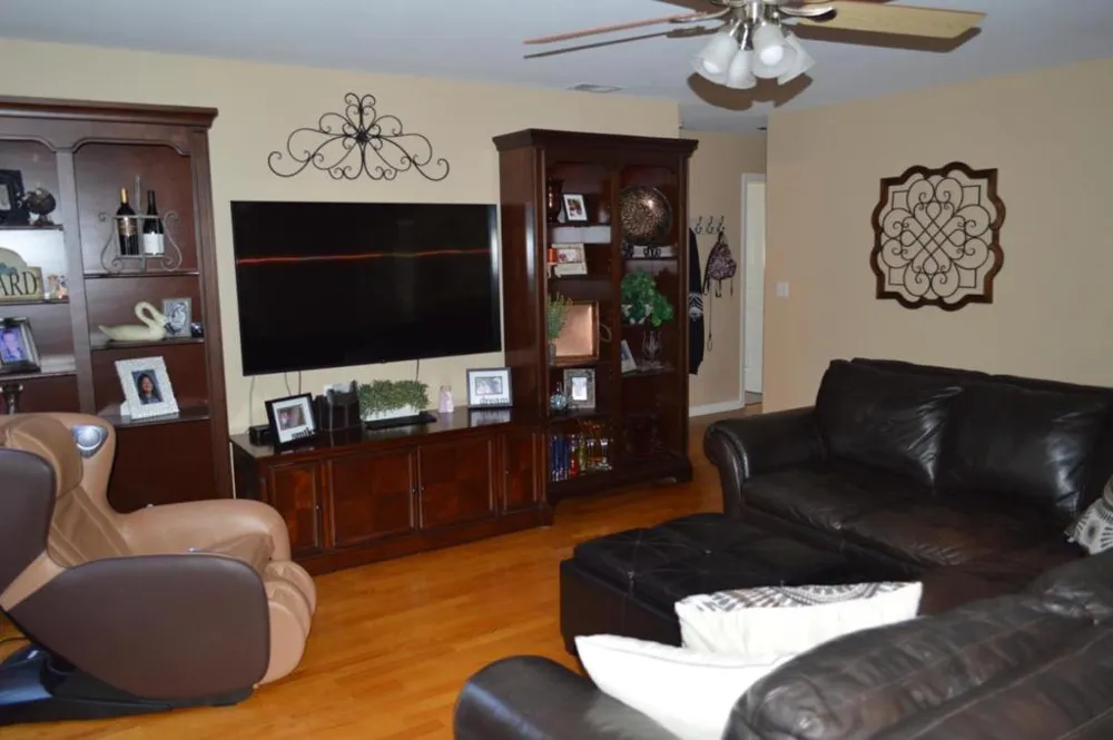 1121 Cypress Street Hollister, CA 95023