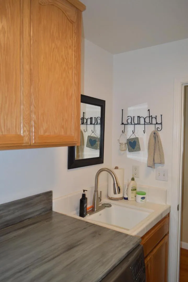 1121 Cypress Street Hollister, CA 95023