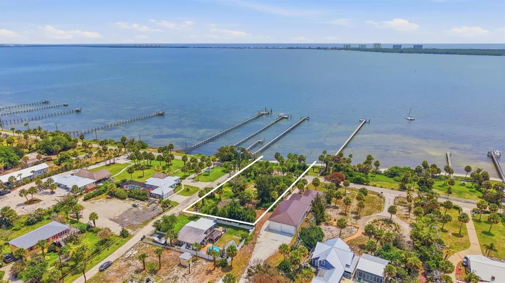 12349 S Indian River Drive Jensen Beach, FL 34957