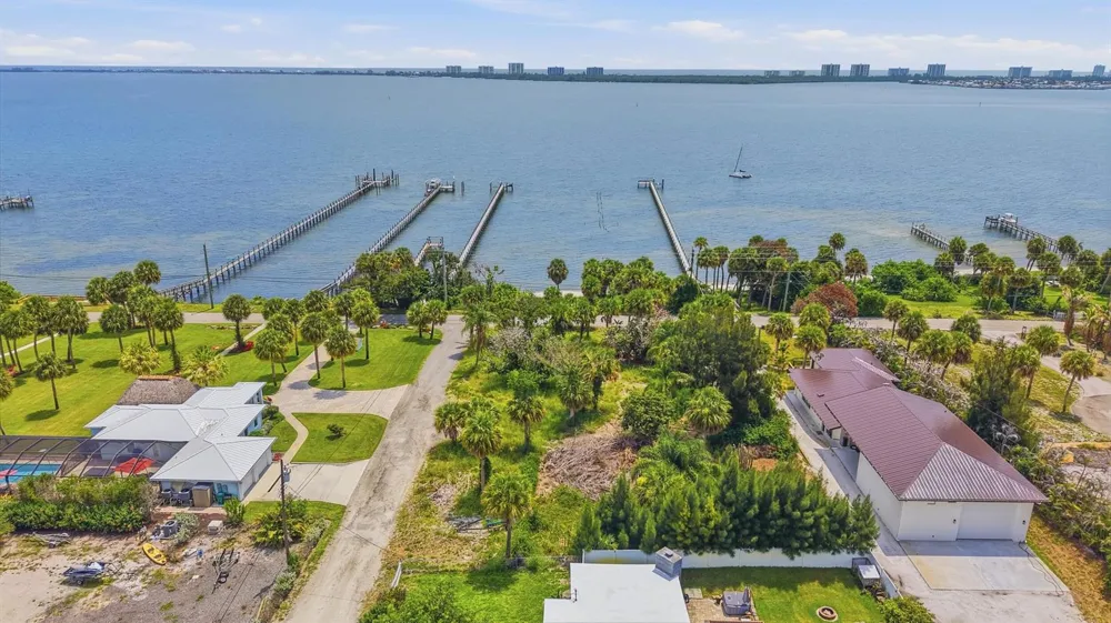 12349 S Indian River Drive Jensen Beach, FL 34957