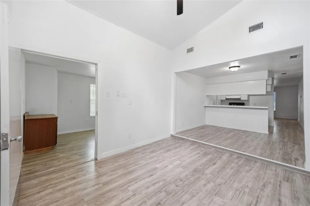 9139 Lytle Avenue San Antonio, TX 78224