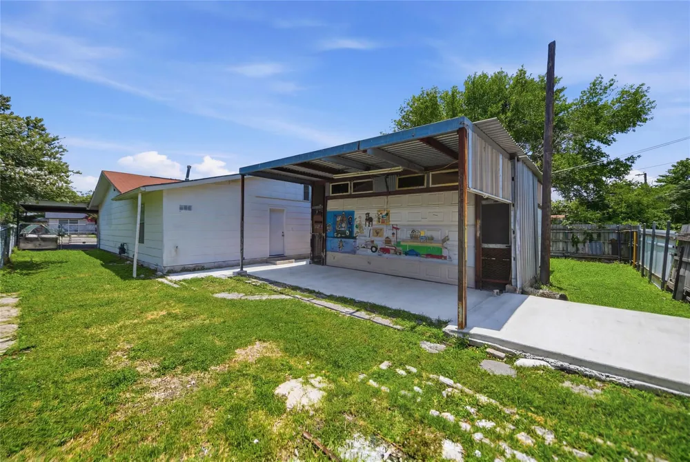 9139 Lytle Avenue San Antonio, TX 78224