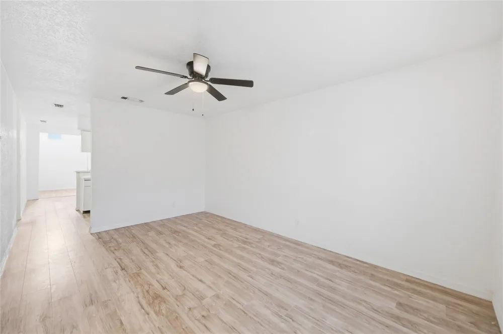 9139 Lytle Avenue San Antonio, TX 78224
