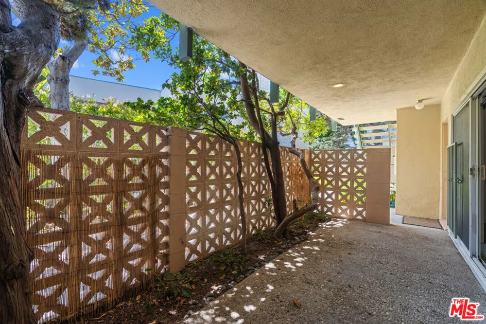 7712 Paseo Del Rey #4 Playa del Rey, CA 90293