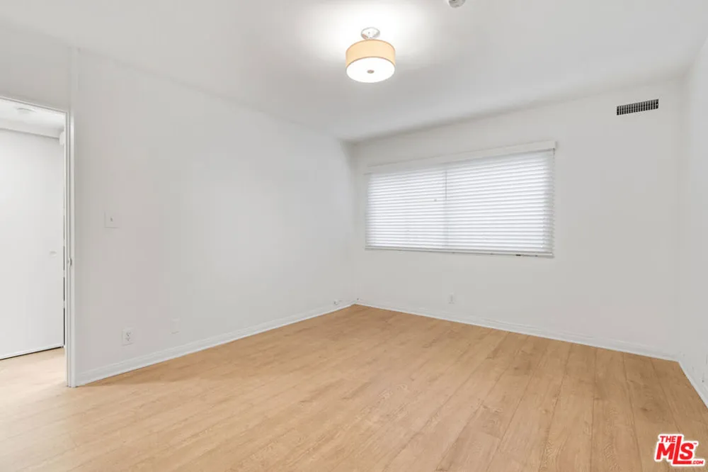7712 Paseo Del Rey #4 Playa del Rey, CA 90293