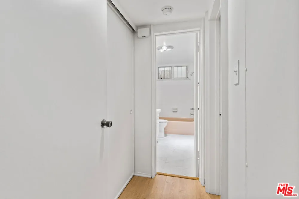 7712 Paseo Del Rey #4 Playa del Rey, CA 90293