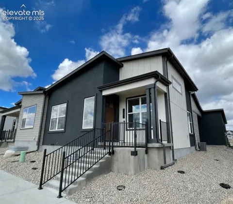 9420 Roseate View