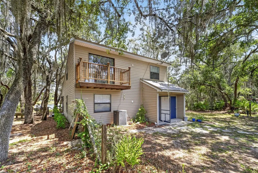 273 NEAL ROAD Hawthorne, FL 32640