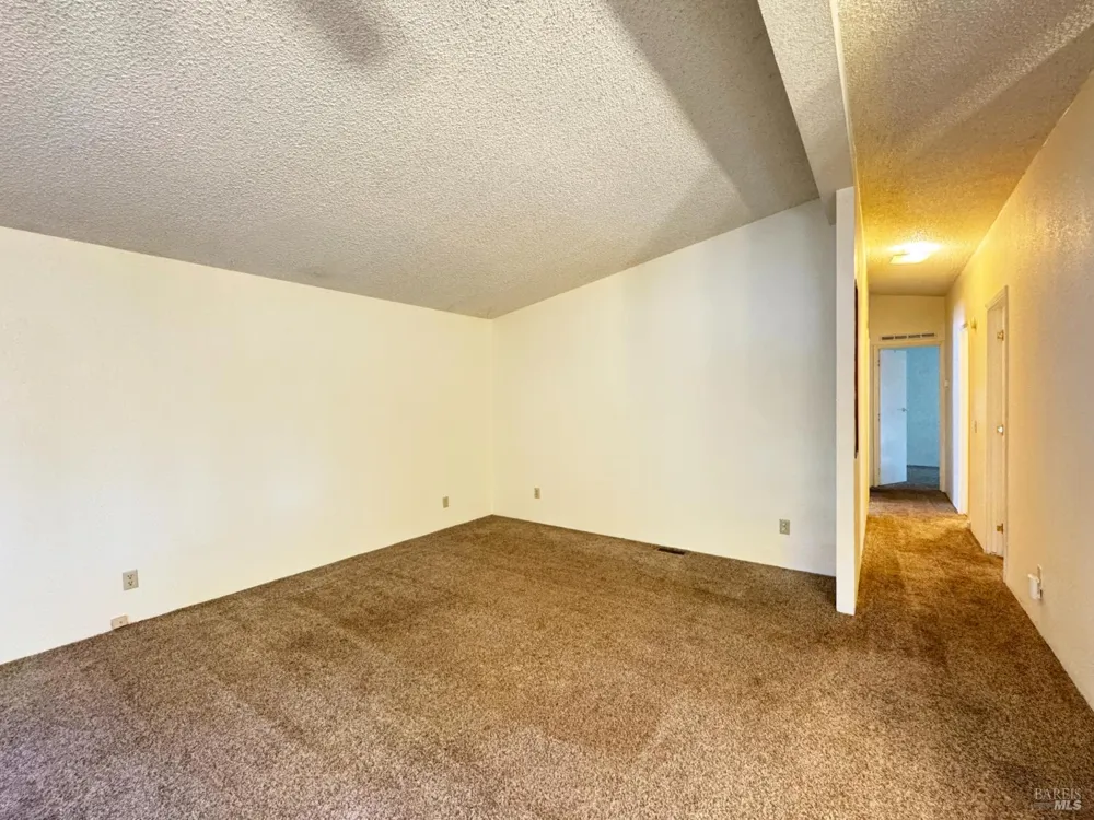 25799 Madrone Drive Willits, CA 95490