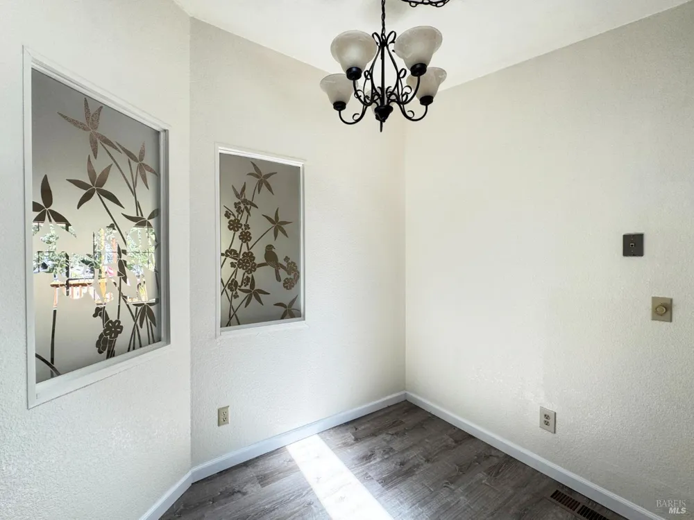 25799 Madrone Drive Willits, CA 95490