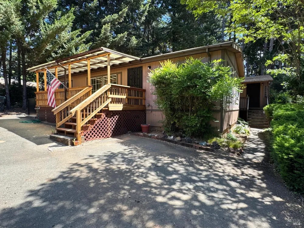 25799 Madrone Drive Willits, CA 95490