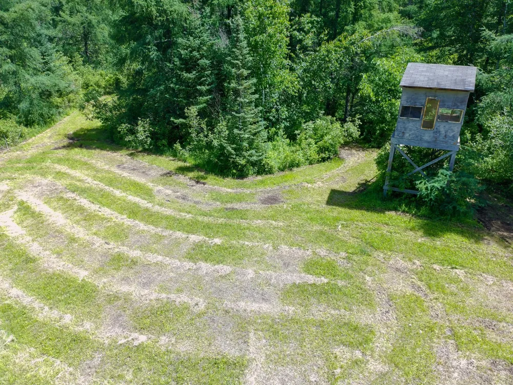 89225 Little Oak Lake Road Kerrick, MN 55756