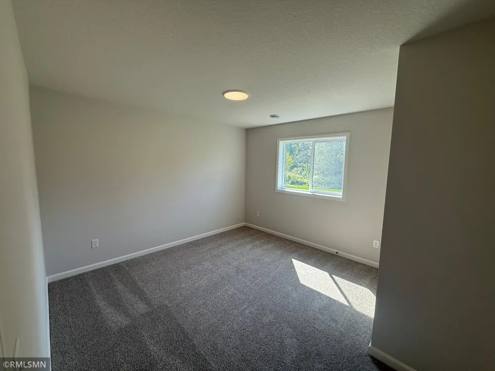 1656 Meadows Dr Street NE East Bethel, MN 55011