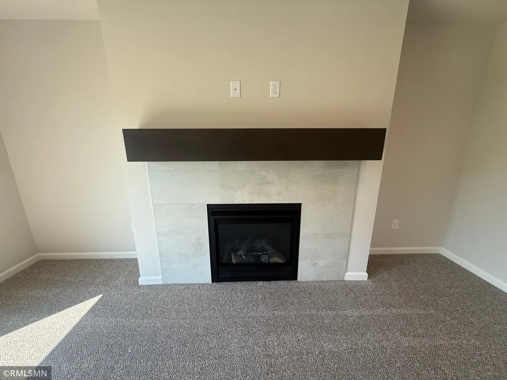 1656 Meadows Dr Street NE East Bethel, MN 55011