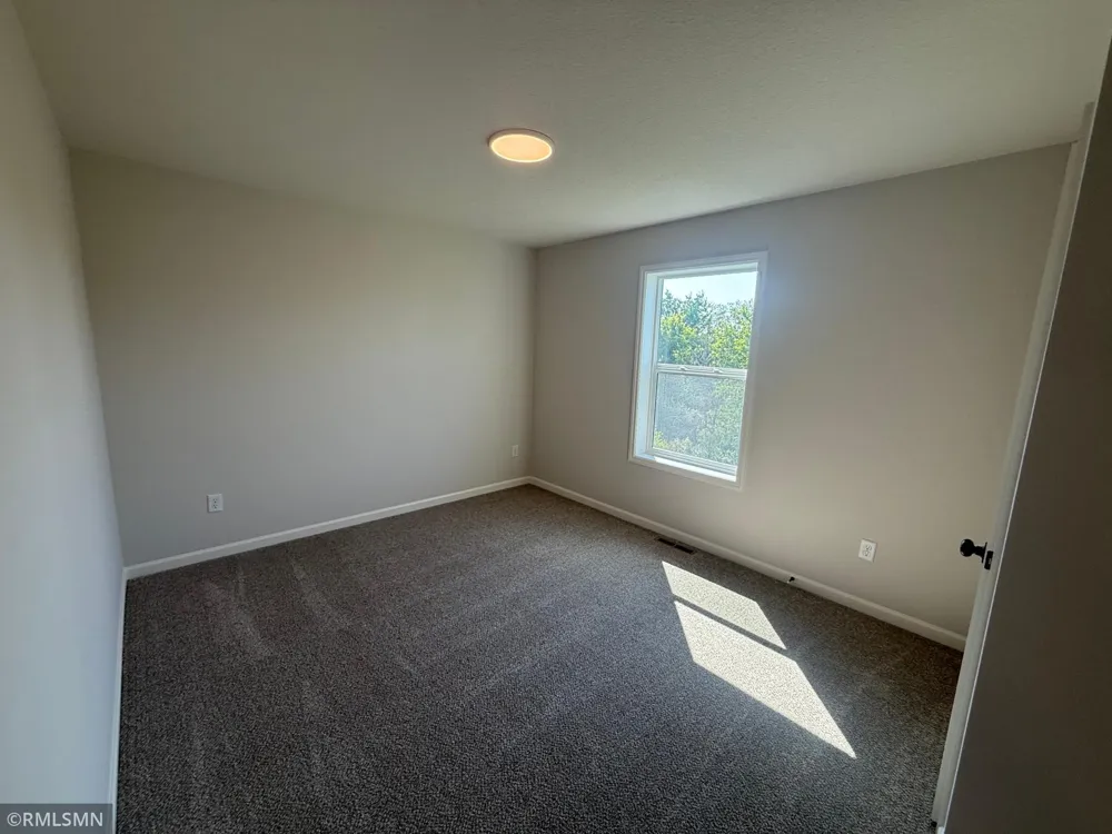 1656 Meadows Dr Street NE East Bethel, MN 55011