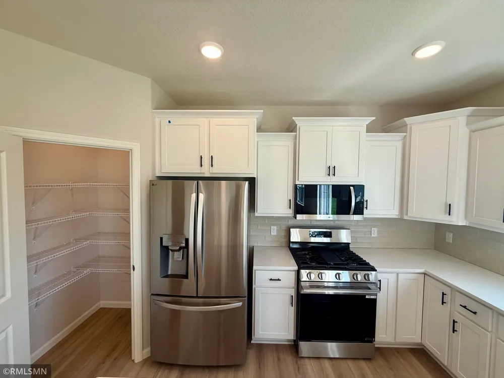 1656 Meadows Dr Street NE East Bethel, MN 55011