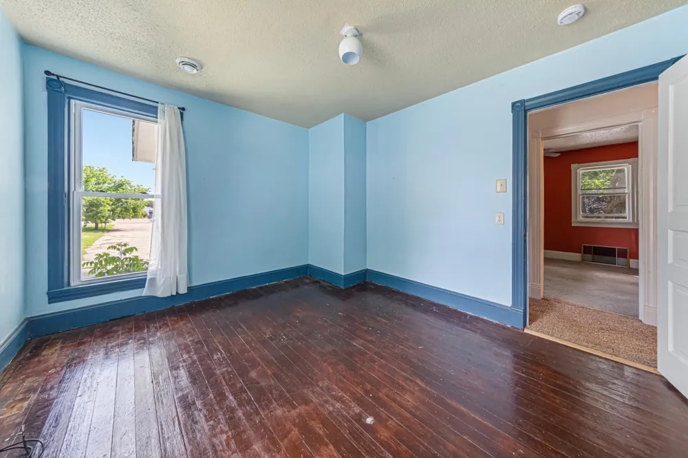 105 Ash Avenue SW Montgomery, MN 56069