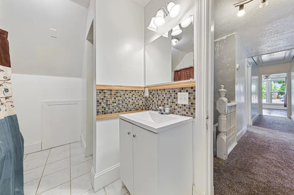 105 Ash Avenue SW Montgomery, MN 56069