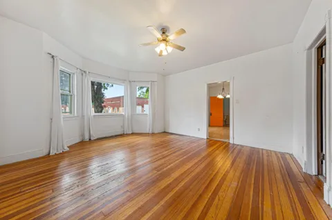 105 Ash Avenue SW