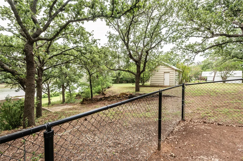 2255 Casino Road Nocona, TX 76255