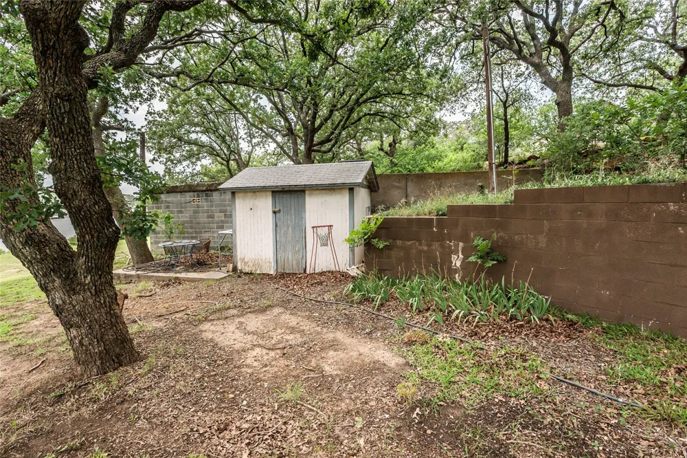 2255 Casino Road Nocona, TX 76255