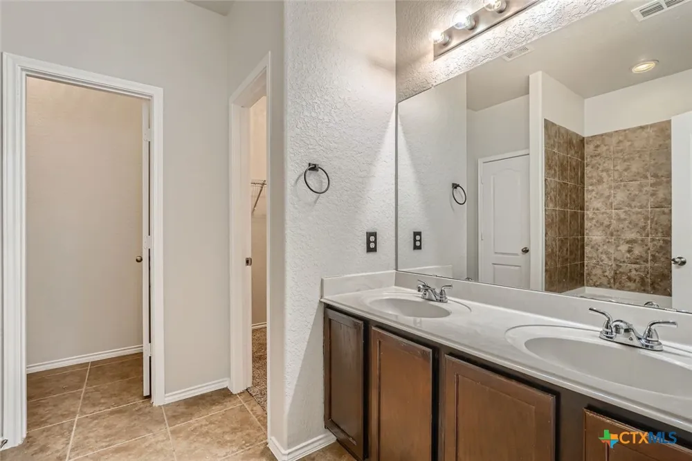 427 Unicorn Ranch San Antonio, TX 78245