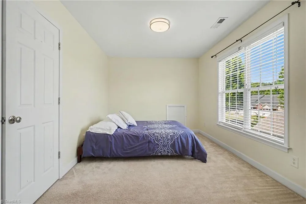 1644 Finwick Drive Pfafftown, NC 27040