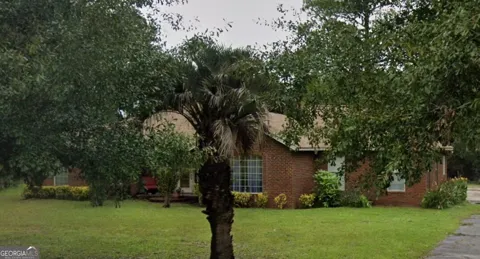 70 Johns LN