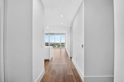 220 Lake Shore Drive #1511